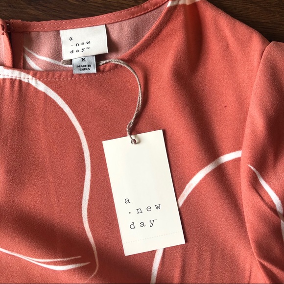 A new day NWT Flowy Dress - Picture 3 of 7